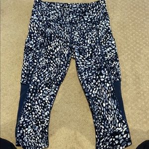 Athleta cropped leggings